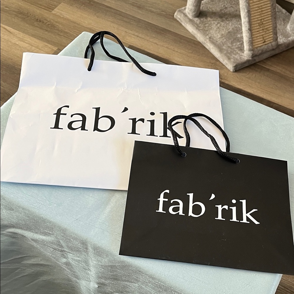 Fab'rik Monochrome Shopping Paper Bag Duo